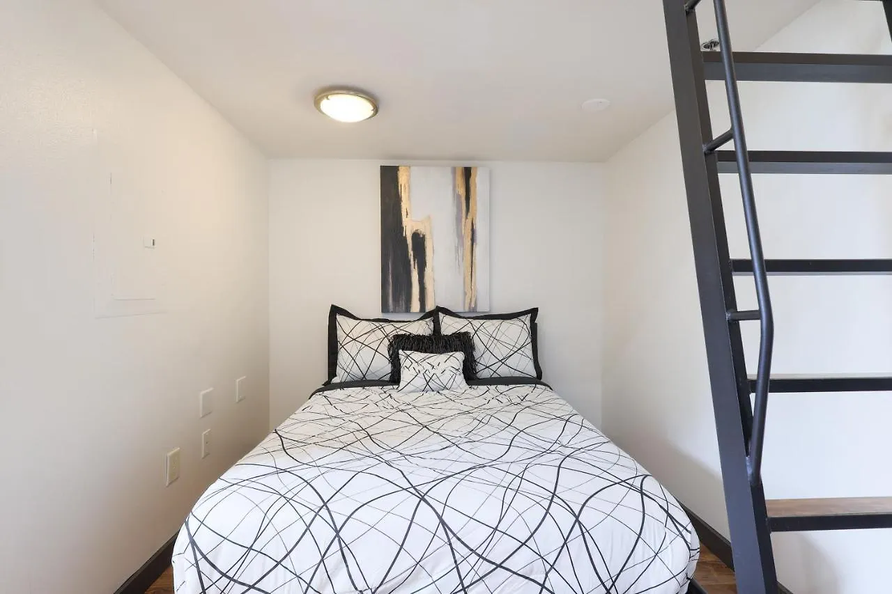 Old West Studio Lofts West Tampa