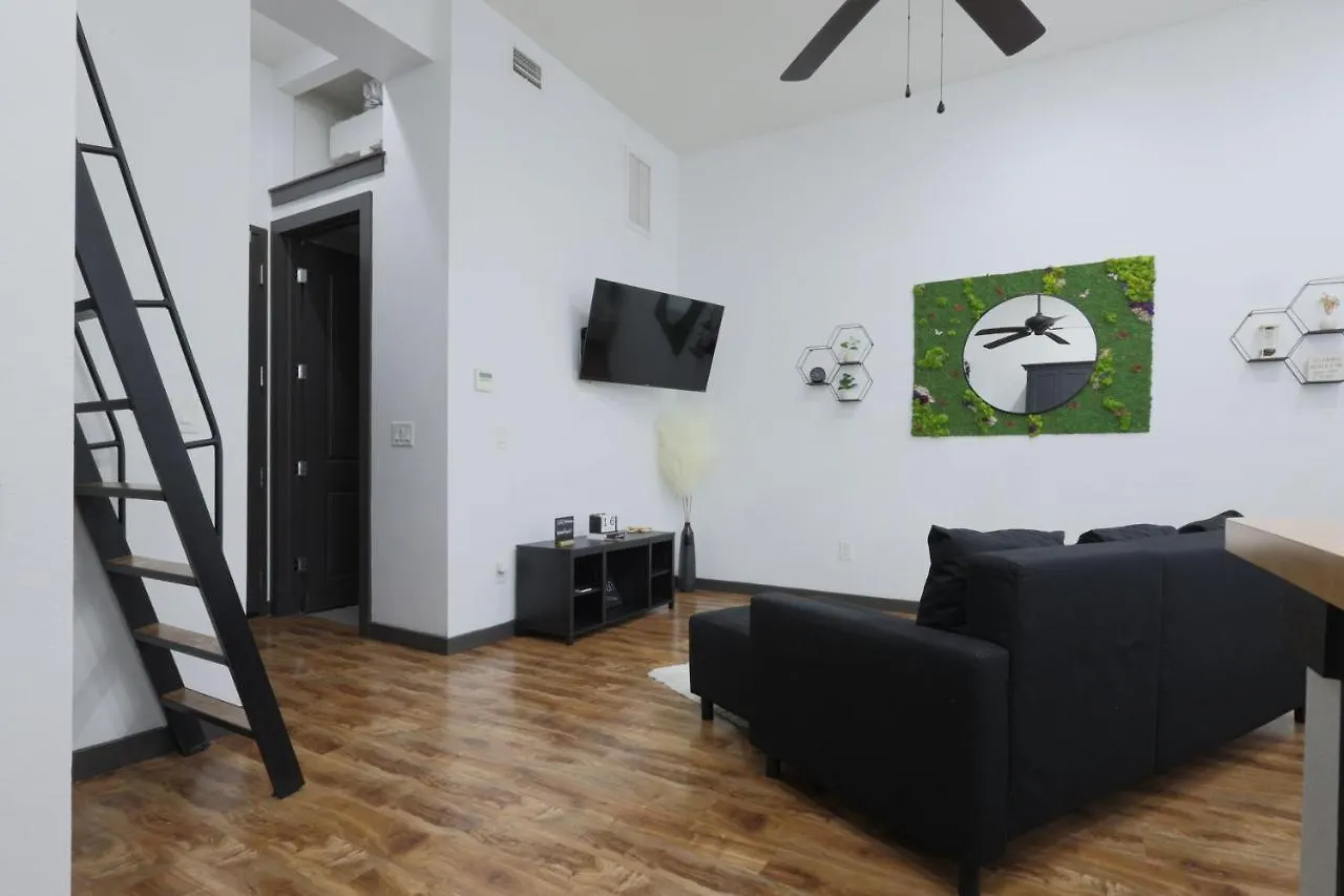 Old West Studio Lofts West Tampa United States